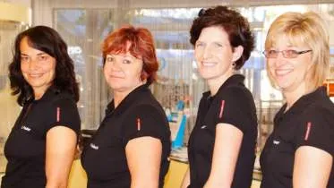 Unternehmen Kunterbunt Schreib- und Bastelbedarf