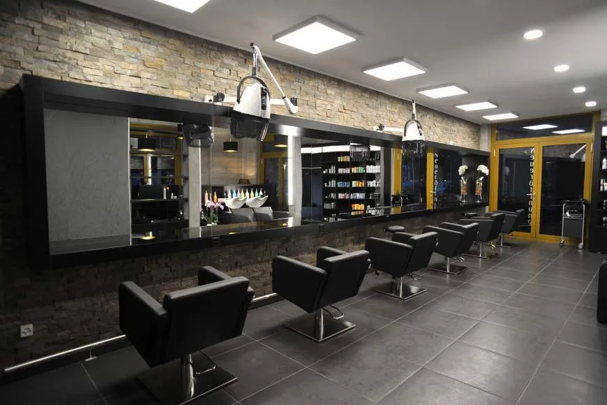 Galeriebild coiffeur-m2-hairstylist3.jpg