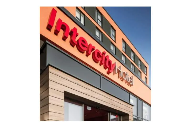 Galeriebild intercityhotel-gmbh.jpg