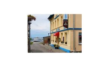 Hotel - Pension & Restaurant Zur Mole - Inhaberin: Karola Will