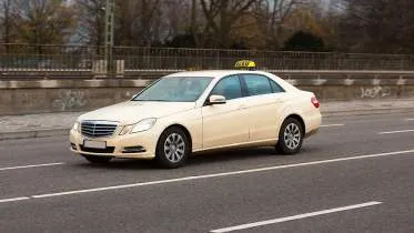 Unternehmen Taxi Fahnster