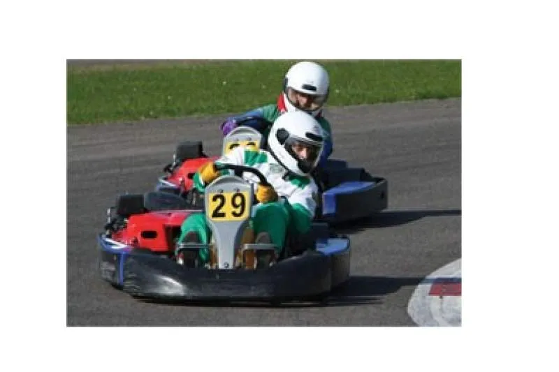 Galeriebild karting-mondercange-kartrennen.jpg
