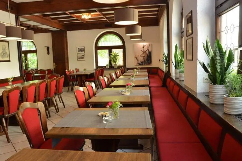 Galeriebild gasthaus-zur-krone-restaurant.jpg