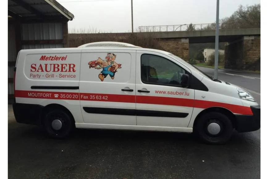 Galeriebild metzlerei-sauber-firmenfahrzeug.jpg