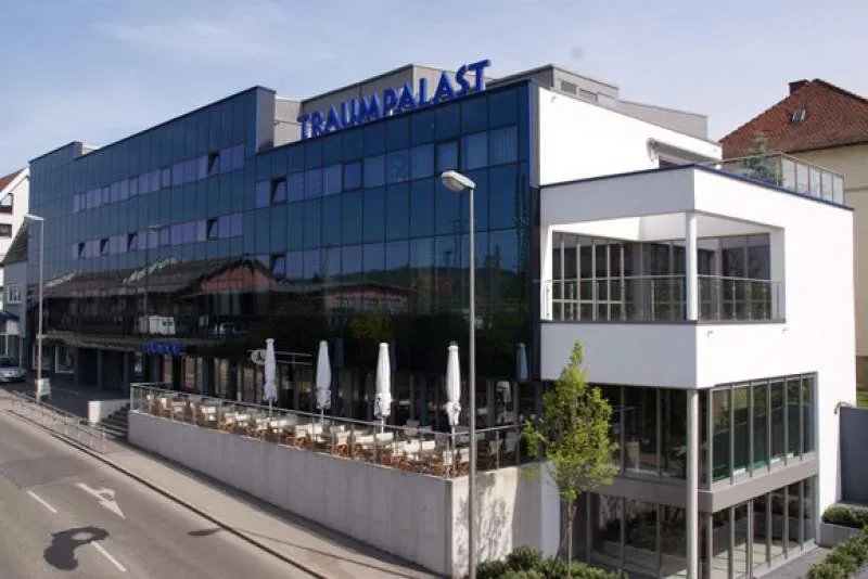 Galeriebild schmid-rampazzo-traumpalast.jpg