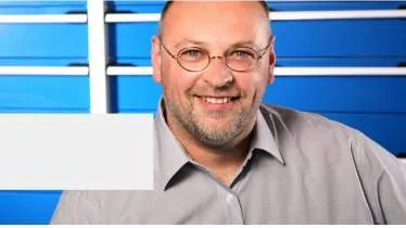 Unternehmen robotif GmbH