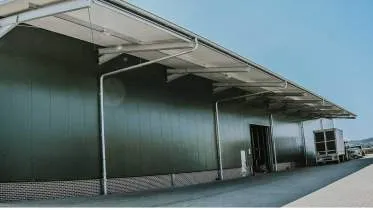 Unternehmen Erdbeerschwarz