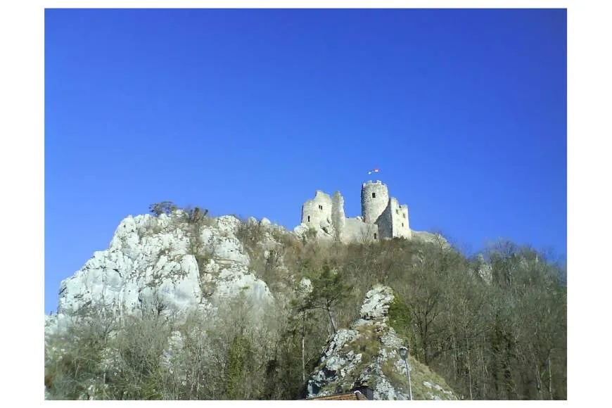 Galeriebild restaurant-eintracht-burg.jpg