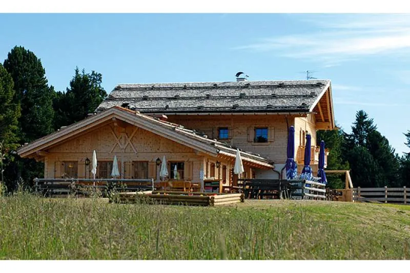 Galeriebild mair-in-plun-huette-aussen-1-1522843264.jpg