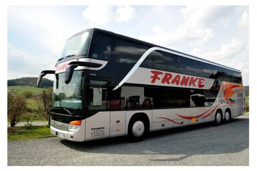 Galeriebild verkehrsbetrieb-franke-gmbh-doppeldecker.jpg