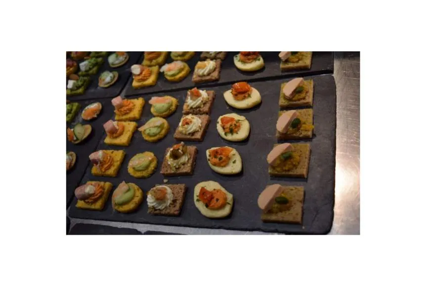 Galeriebild ox-restaurant-und-grill-canapes.jpg