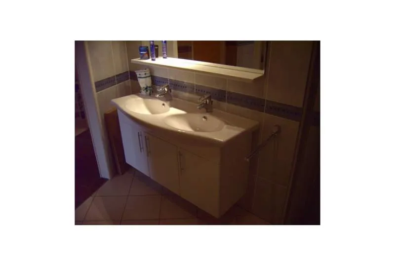 Galeriebild fliesenfachgeschaeft-ewold-ubben-1-1521626059.jpg