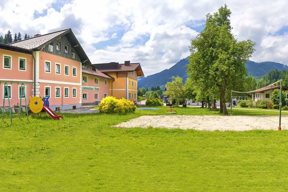Galeriebild jugendgaestehaus-steiner-jugendherberge-salzburg-2_1_1504694267.jpg