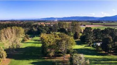 Unternehmen Golfplatz Rheintal GmbH und Co. KG