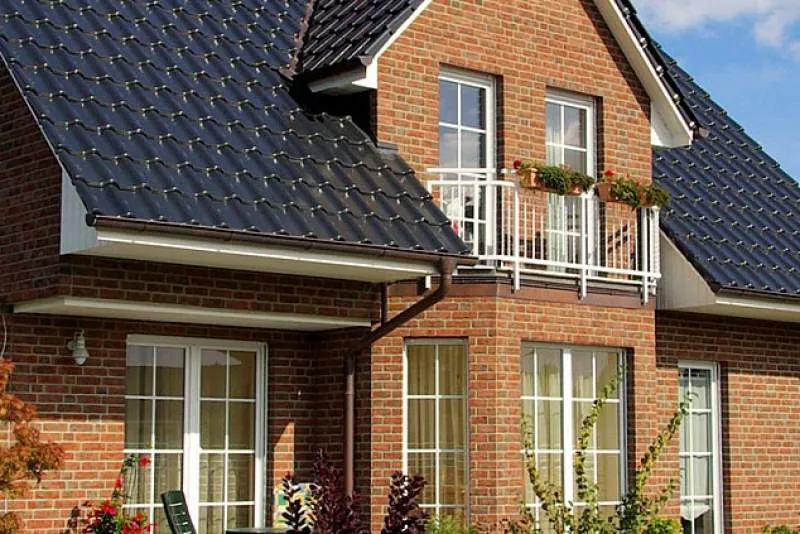 Galeriebild kp-kraemer-bedachungen-einfamilienhaus-steildach.jpg