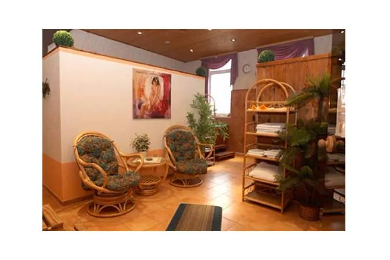 Galeriebild hotel-christine-wellness-ruheraum.jpg