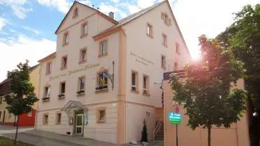 Unternehmen Gaststätte Zum Goldenen Hahnen - Roland Clauß