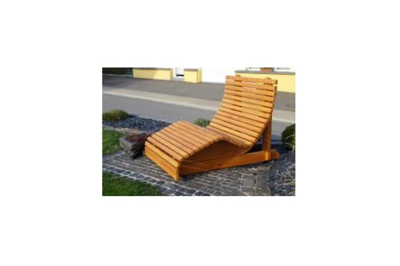 Galeriebild bau-und-moebelschreinerei-meyer-siegfried-gartenliege.jpg