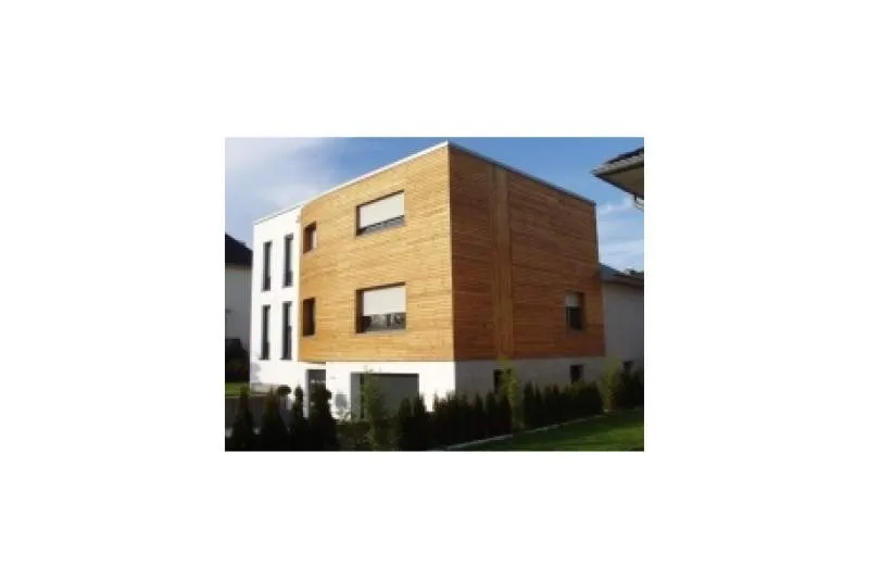 Galeriebild zimmerei-e.-Baudner-S.à-r.l.-Haus-mit-Holzverkleidung.jpg