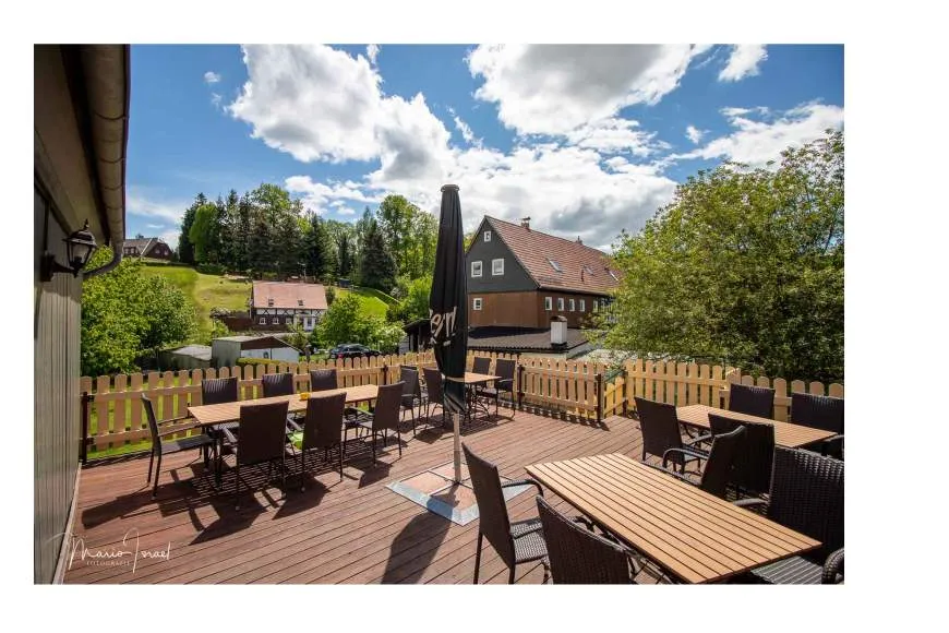 Galeriebild cropped_1740393816_0131408001740393807_789938.jpg