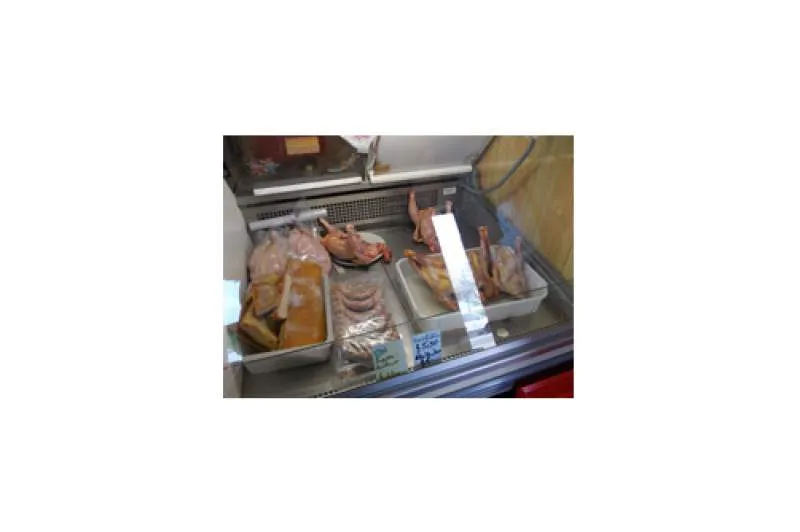 Galeriebild gefluegelhof-hinkelmann-gefluegel.jpg