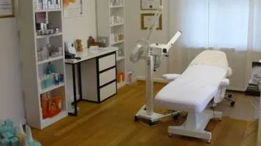 Unternehmen Kosmetik Ariane Angela Urech