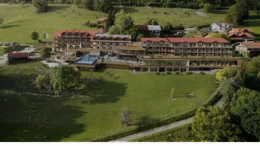 Unternehmen Hotel Bergkristall GmbH & Co. KG - Bergkristall - Mein Resort im Allgäu