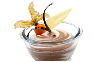 Gaston Frommelt AG Schokobecher mit Obst