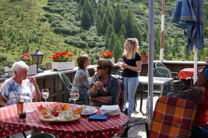 Gasthaus Alpenrose Außenbereich