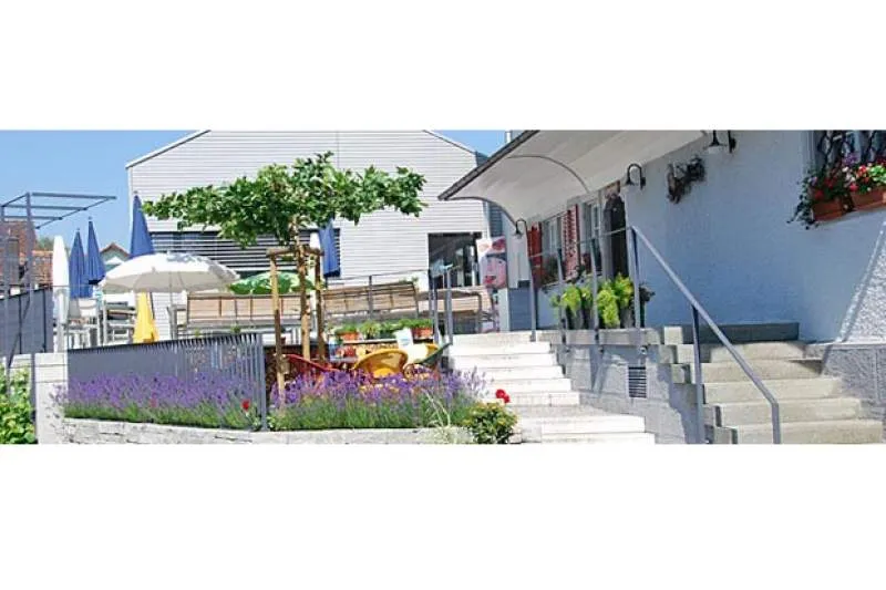 Galeriebild baeckerei-restaurant-ochsen-terrasse.jpg