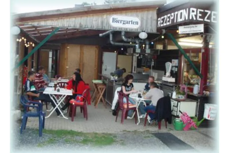 Galeriebild campingstueble-terasse.jpg