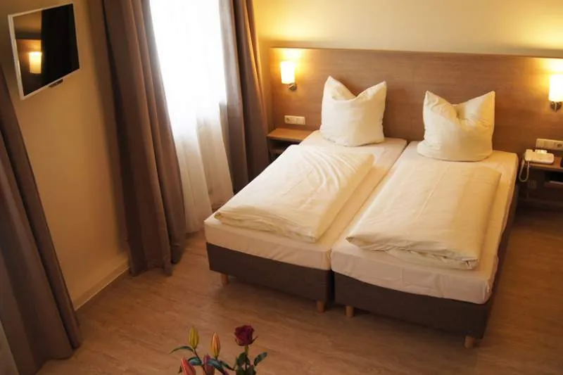 Galeriebild hotel-mainzer-hof-doppelzimmer.jpg