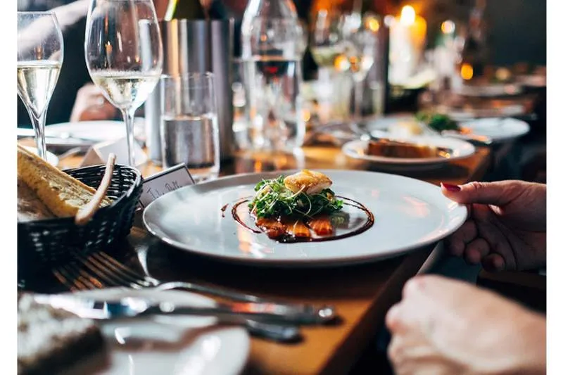 Galeriebild steakhouse-rodizio-teller-mit-gericht.jpg