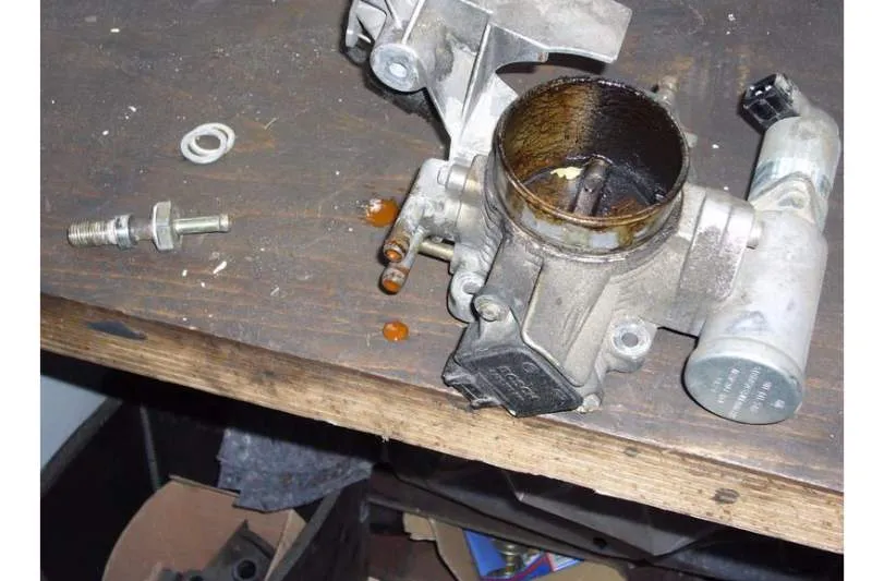 Galeriebild autoteile-center-telgte-gbr-motorteil.jpeg