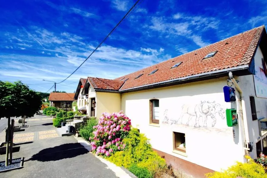 Galeriebild am-hohenbusch-aussenansicht-1-1510834790.jpg