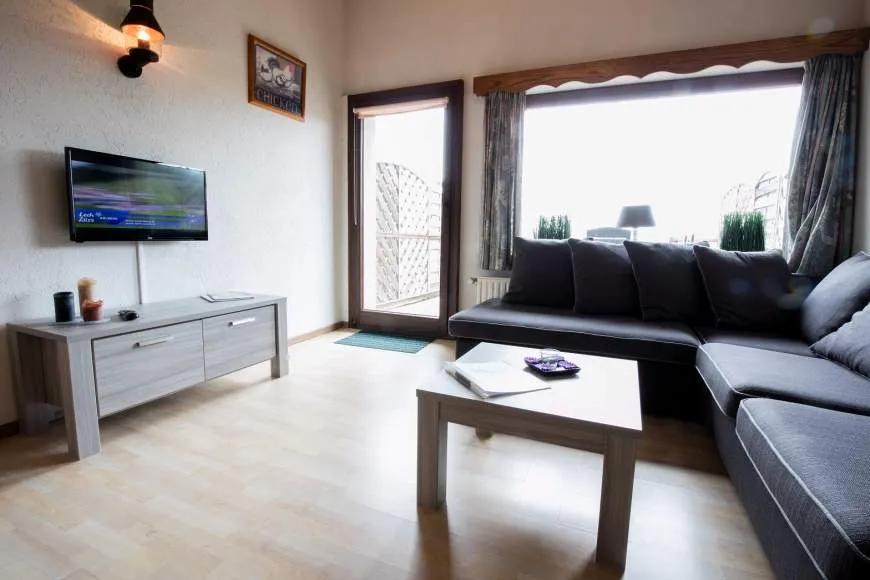 Galeriebild am-hohenbusch-wohnraum.jpg