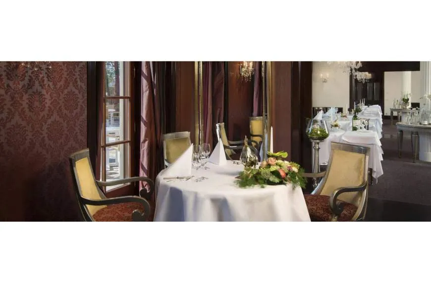 Galeriebild wald-schlosshotel-friedrichsruhe-3.jpg