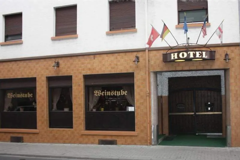 Galeriebild hotel-schloesser-eingang.jpg