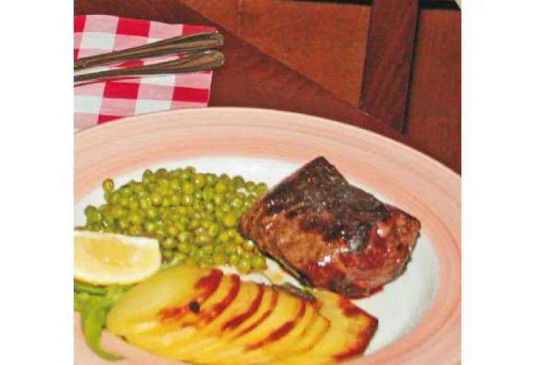 Galeriebild pane-e-vino-steak-mit-kartoffeln.jpg