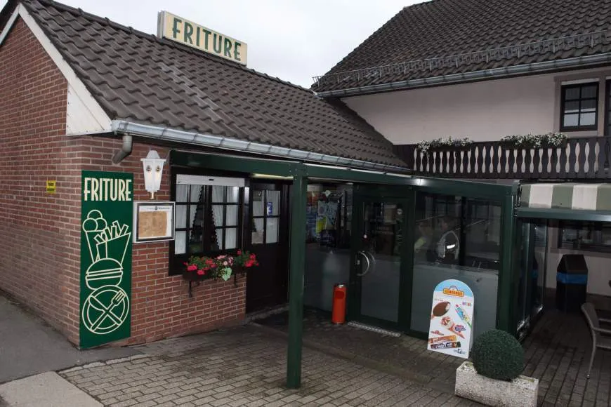 Galeriebild frituere-peters-eingang.jpg