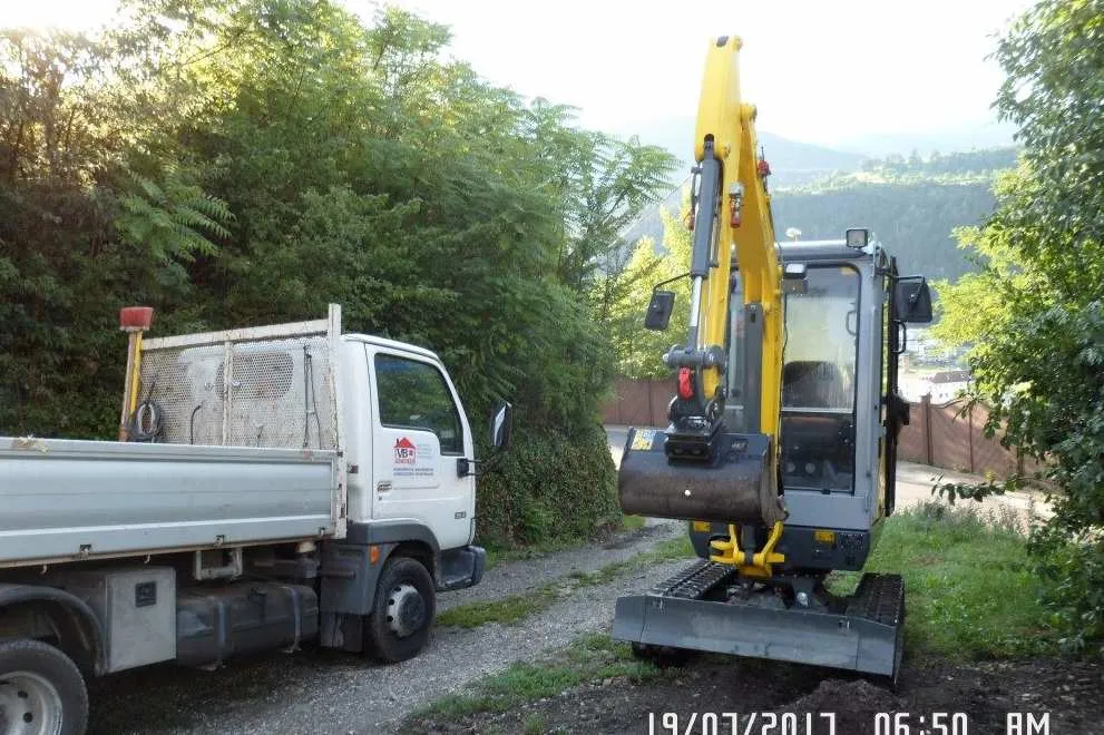 Viktorbau LKW und Bagger