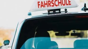 Unternehmen Fahrschule Limit