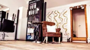 Unternehmen Friseursalon Verlockend
