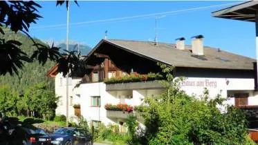 Unternehmen Haus am Berg*** Residence