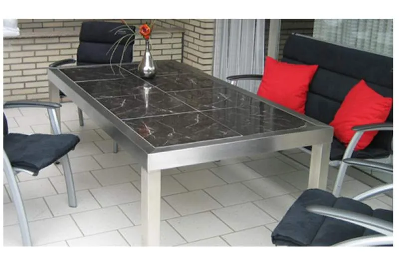 Galeriebild s-k-metallverarbeitung-gmbh-co.-KG_Tische.jpg