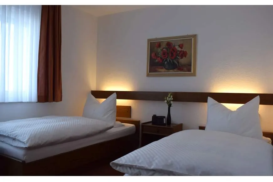 Galeriebild hotel-garni-regina-inhaberin-chrissoula-quattrucci-zacharopoulou-2.jpg
