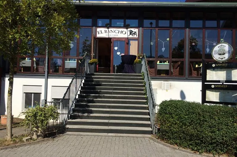 Galeriebild el-rancho-aussenansicht