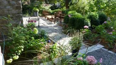 Unternehmen Reinhard Huppertz Garten- und Landschaftsbau PGmbh