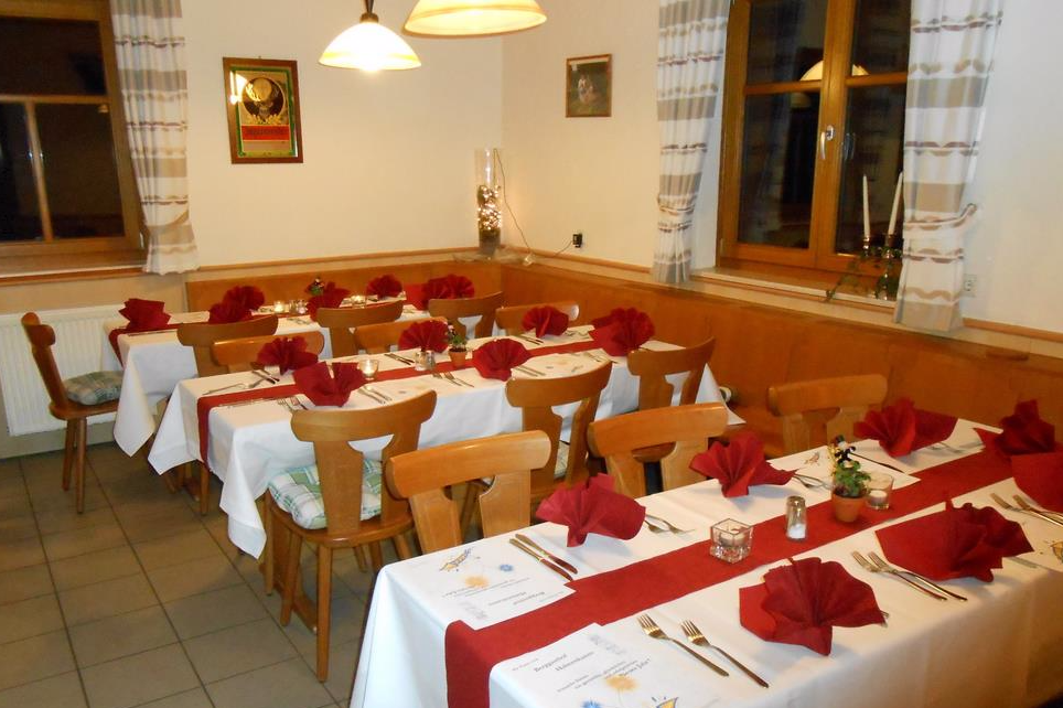 Berggasthof Hahnenkamm Restaurant