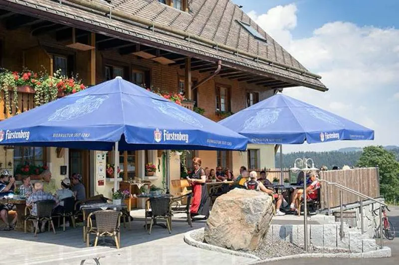 Galeriebild hotel-gasthaus-zum-engel-terrasse.jpg